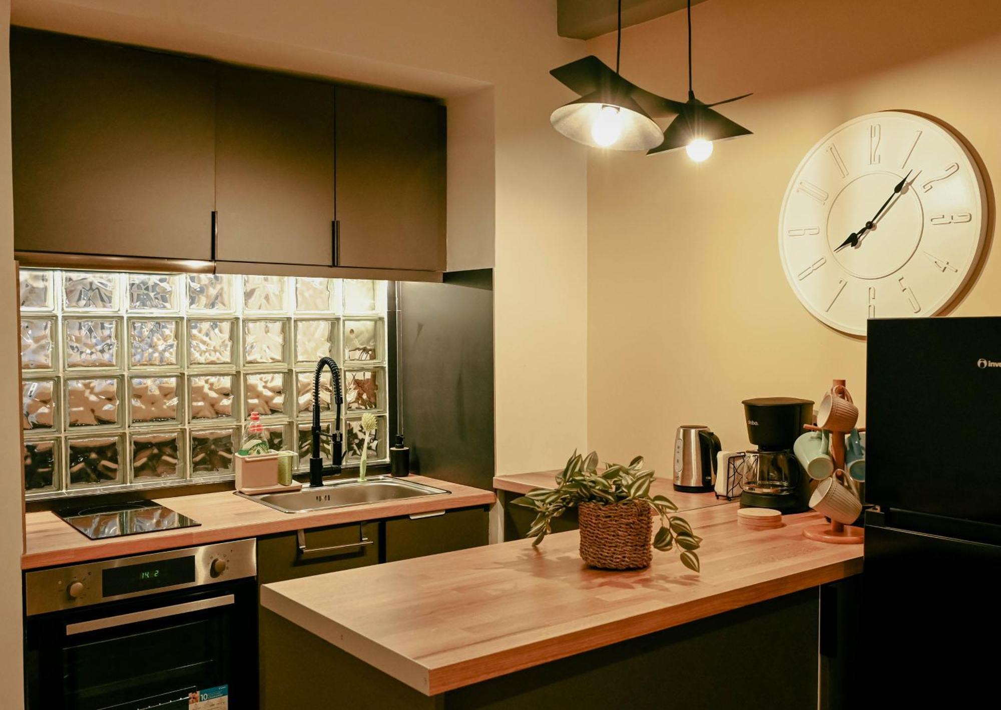 Elegant 42sqm In Lycabettus Apartment *